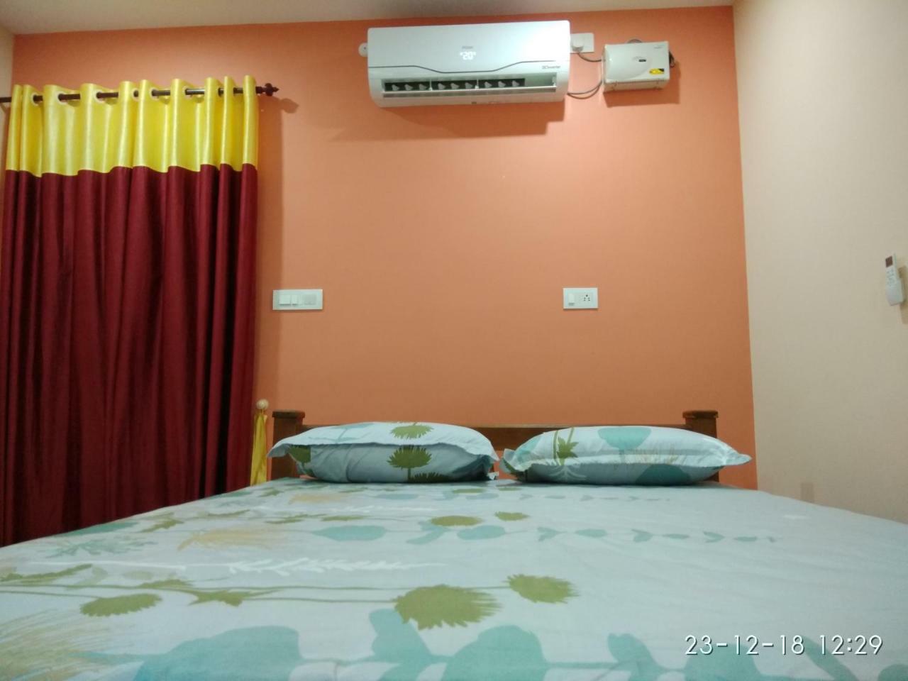 Royal Munroe Palace Home Stay Mundrothuruth Екстериор снимка